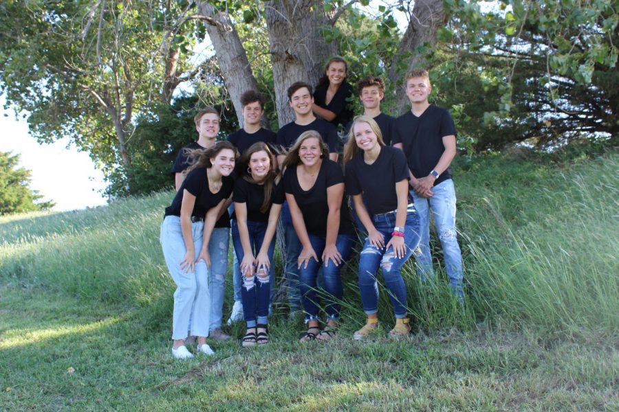 Homecoming candidates (back row) Seth Eklund, Aaron Kitchener, Braedon McVay, Madeline Blake, Luke Van Tassel, Colyn O’Connor, (front row), Hope Nurberg, Meredith Tillberg, Kate Weis, and Katie Moddelmog will learn tonight at 6:30 who will be king and queen. 
