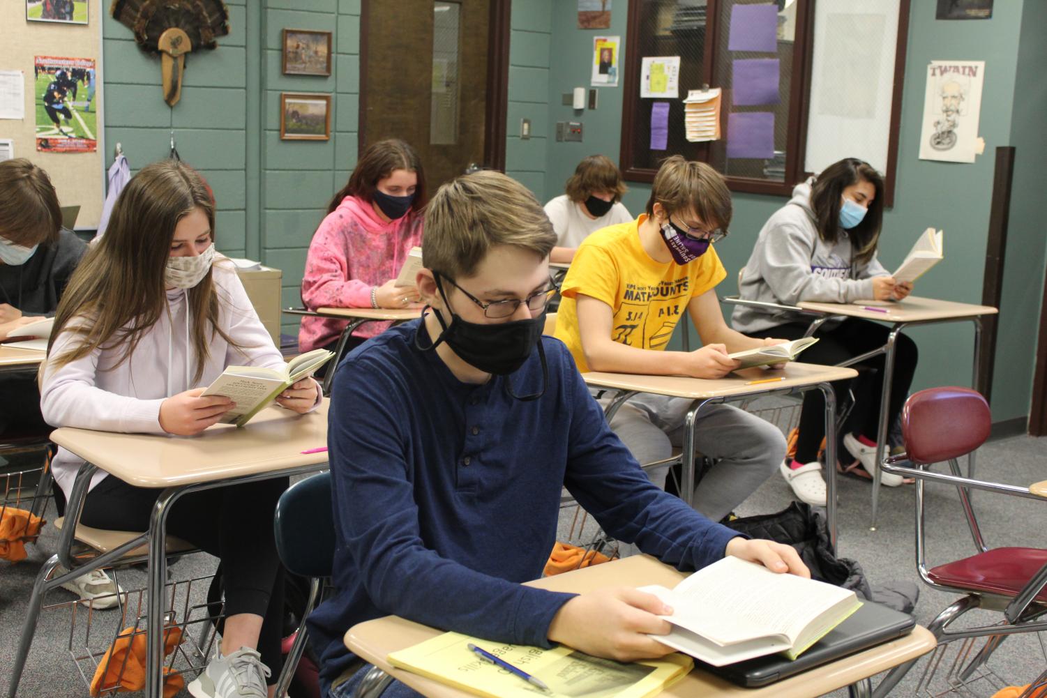 Should Huckleberry Finn be taught in schools? Insight from students