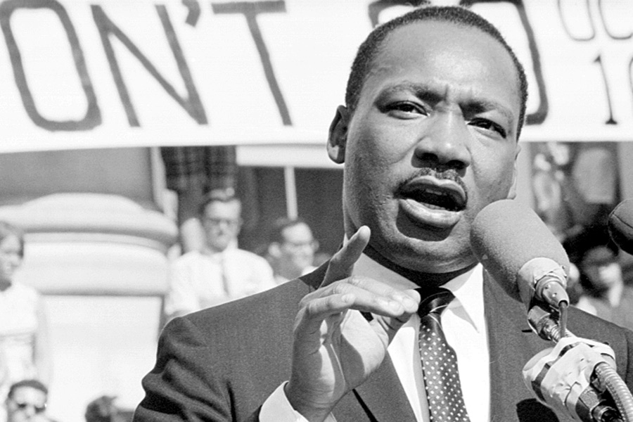 Civil+rights+leader+Reverend+Martin+Luther+King%2C+Jr.+delivers+a+speech+to+a+crowd+of+approximately+7%2C000+people+on+May+17%2C+1967+at+UC+Berkeleys+Sproul+Plaza+in+Berkeley%2C+California.+%28Photo+by+Michael+Ochs+Archives%2FGetty+Images%29